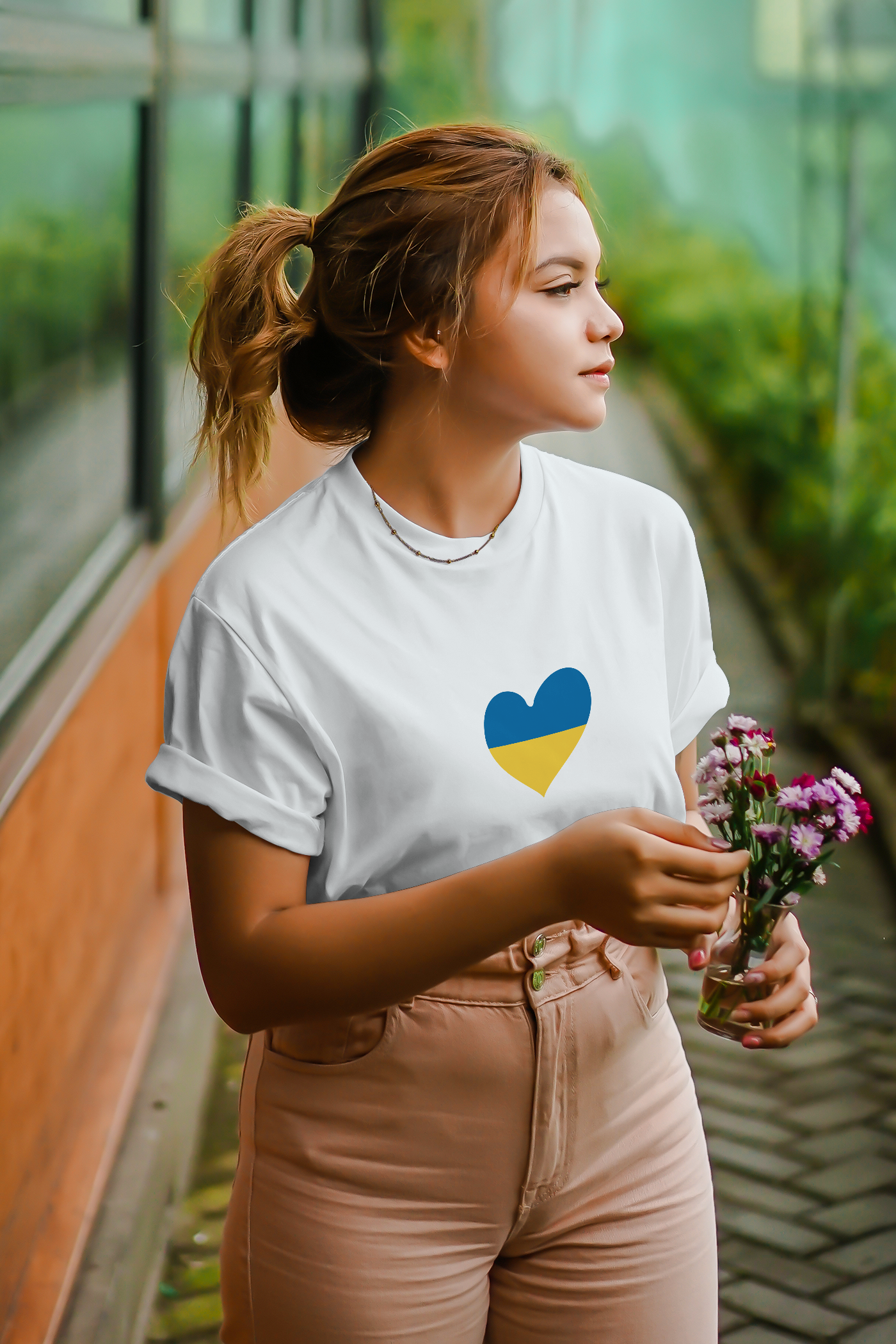 Airbnb Ukraine refugee help