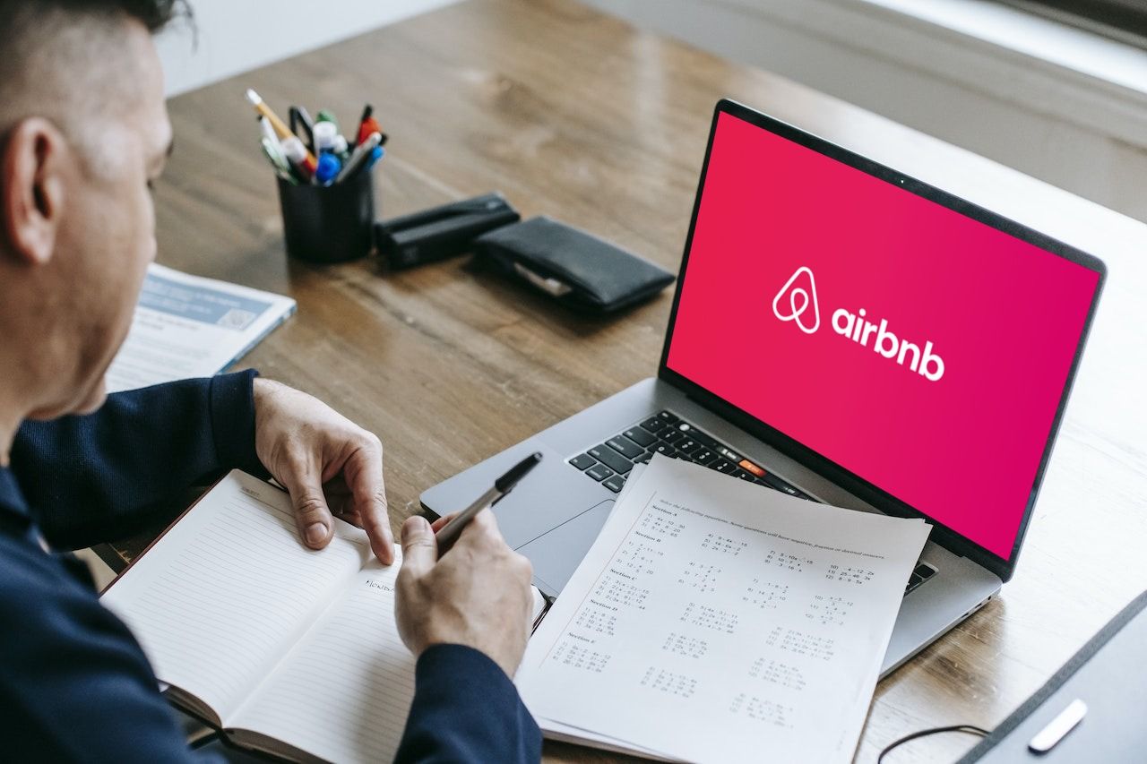 Find Airbnb grants